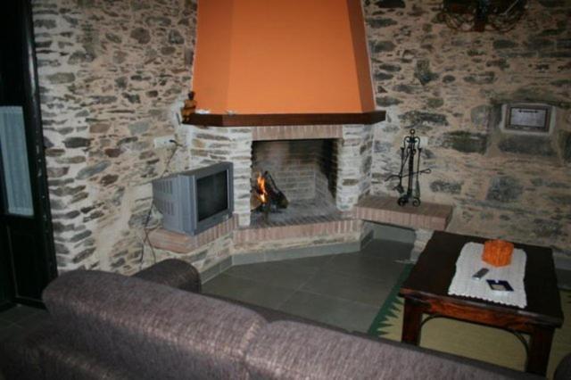Hostal Casa Don Benito Arnego Habitación foto